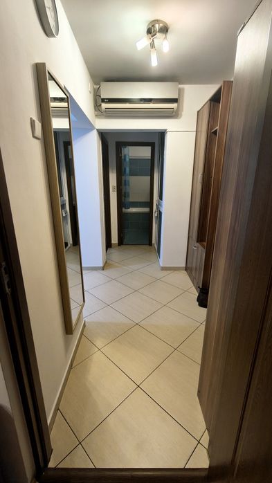 PROPRIETAR - De vanzare apartament cu 2 camere, decomandat, 52 mp, renovat, mobilat, utilat, KM 4-5, Doraly Mall