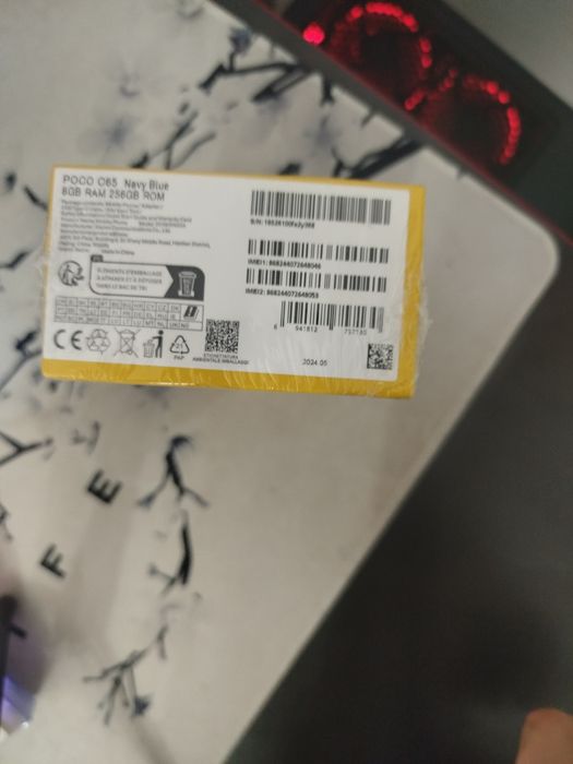 Продаю новый Poco c65