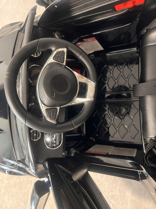 Електрическа кола