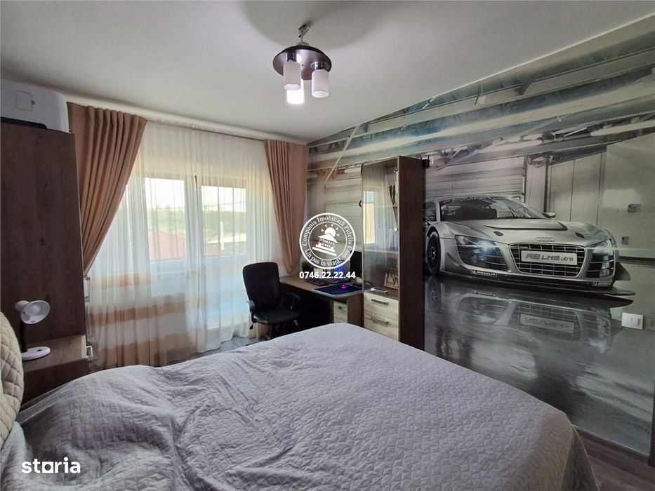 Vila  de vanzare  Rediu,