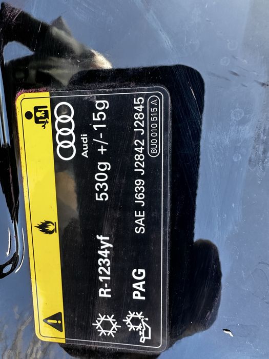 Capotâ motor audi  q3.8u.