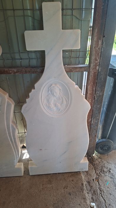 Marmura si granit  modele noi  pretul pleaca de la 700 lei o725755o19