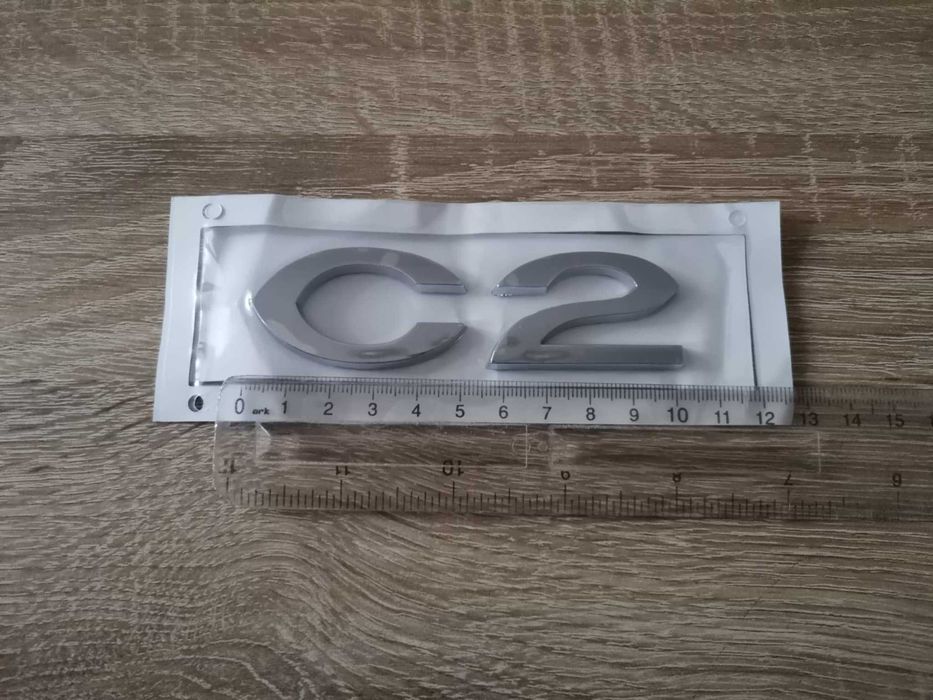 надпис лого Citroen C2