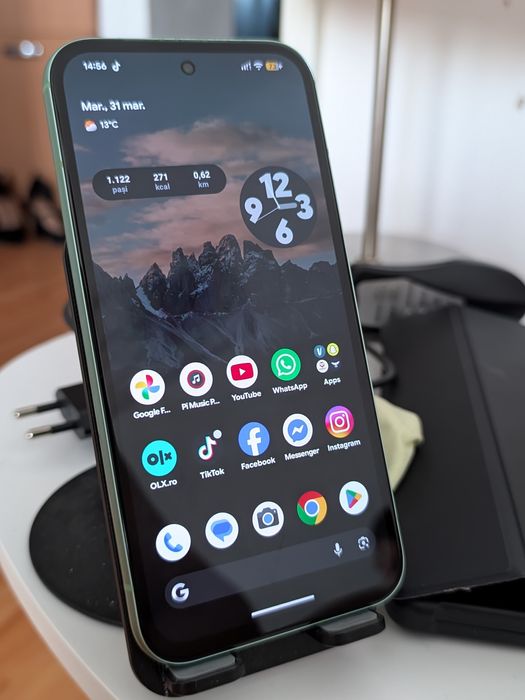 Google Pixel 8A verde menta