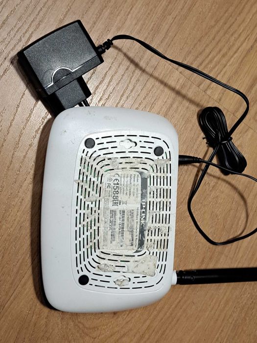 Wireless N Router TP-LINK TL-WR740N ( Offer 1 )