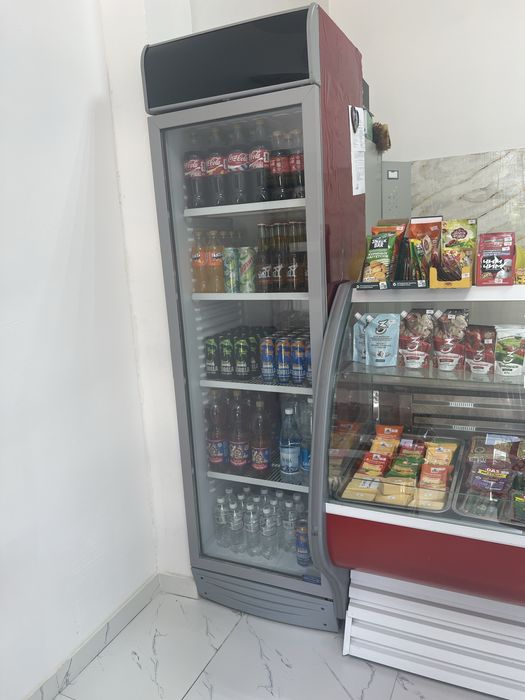 Продам ветринные холодильники
