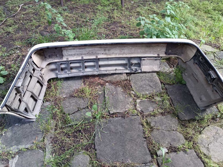 Оригинална задна броня M5