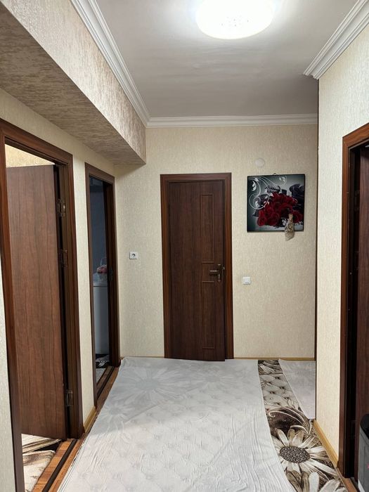 3 xonali dom sotiladi Yangixayot 8 hudud 60 dom