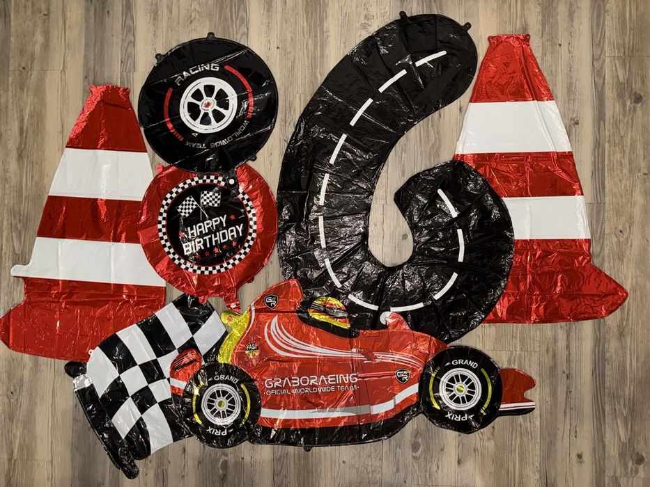 Декорации за рожден ден с тема Ферари