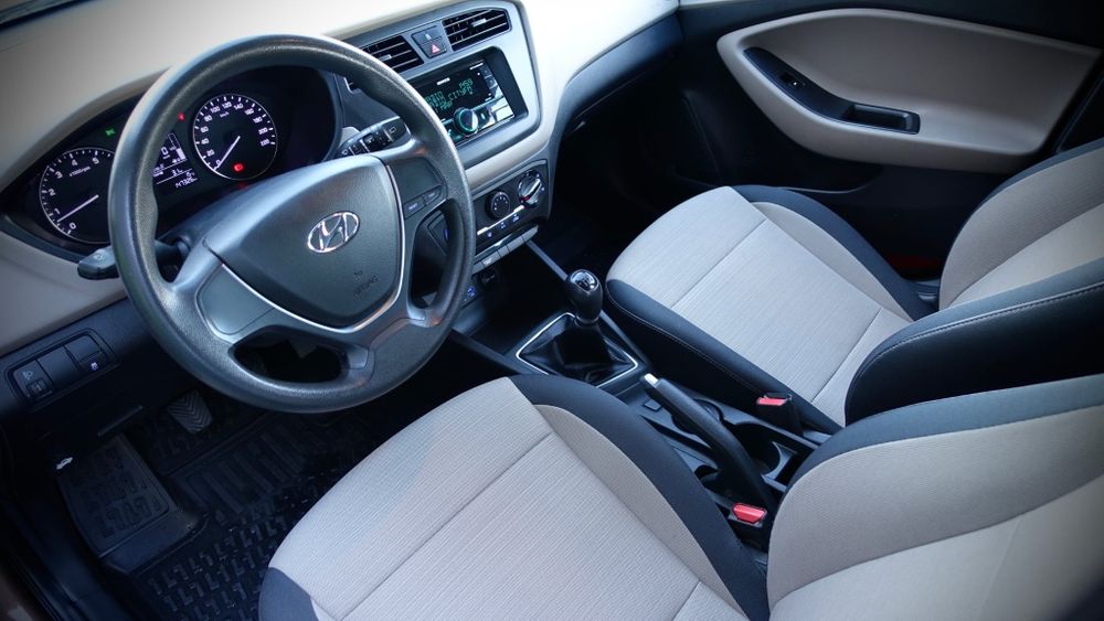 HYUNDAI i20 2015 — imagine 4