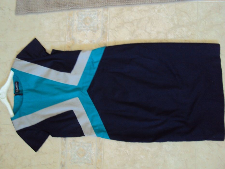 Продавам нова рокля Елизабет