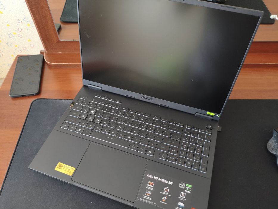 Игровой ноутбук Asus tuf gaming A16 rtx 5060 16/512гб