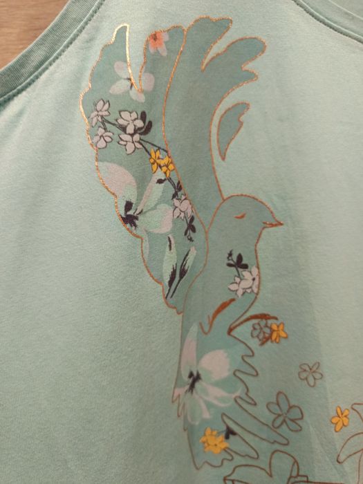 Нощница на Triumph