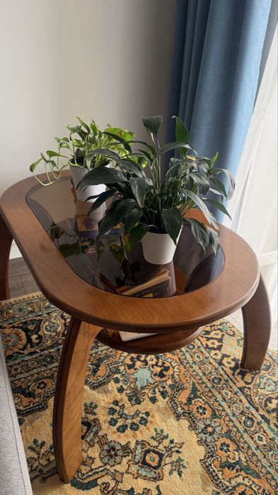 Продается журнальный столик