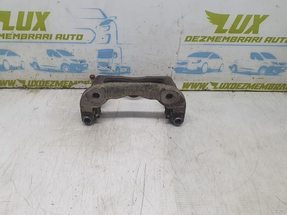 Suport etrier stanga fata BMW Seria 1 E87 (2004 - 2007) M47D20U2