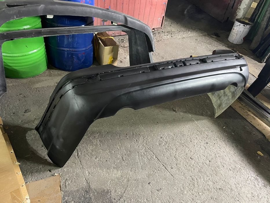 Бампер на Мерседес W220 (до рестайлинг / рестайлинг) Обвес
