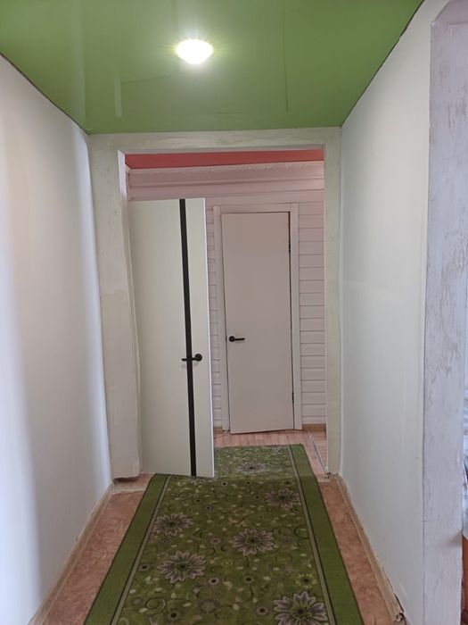 Продам трехкомнатную квартиру