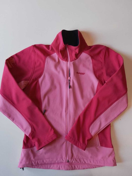 Оригинално софшел туристическо яке Bergans Lyngen Lady Softshell