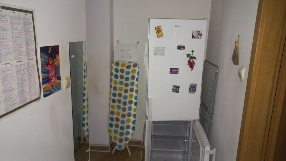 Vând garsonieră  Călan