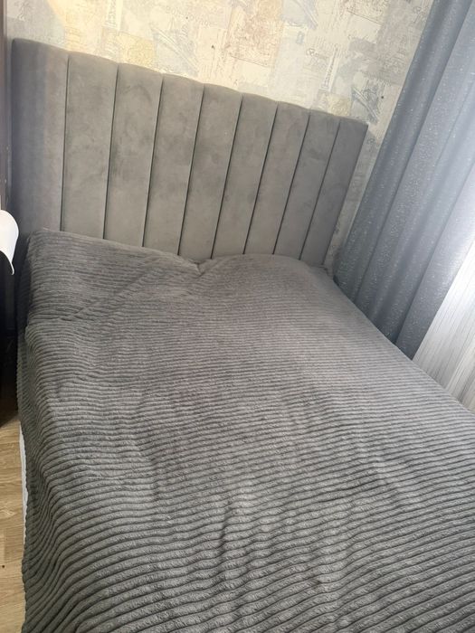 Кровать двухспальная