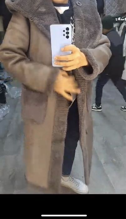 Продам дубленку двухстороннюю