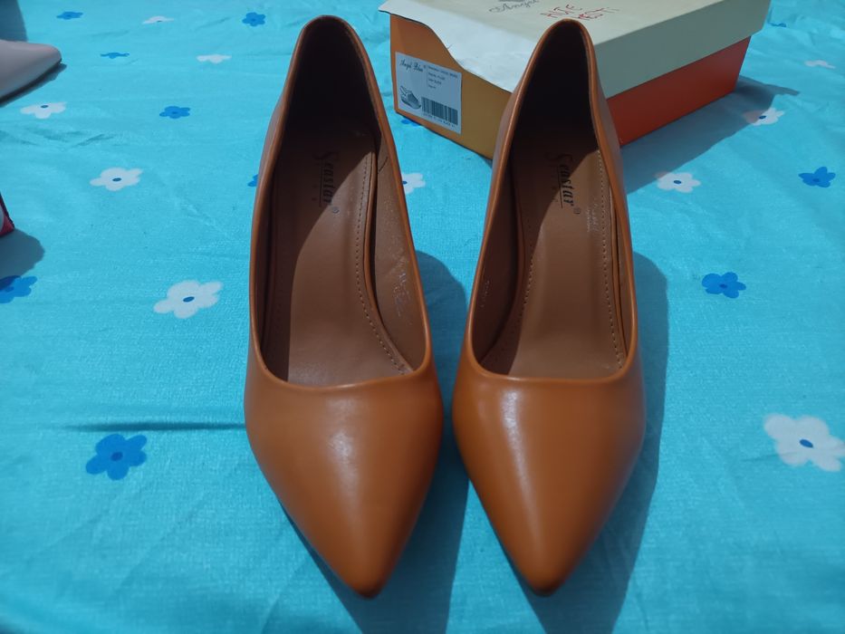 pantofi cu toc noi