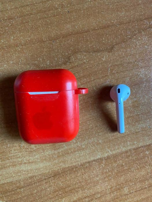 AirPods 2.1 Оригинал! 3 наушника + кейс!!!