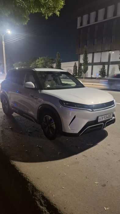 Byd yuan upp 4 pazitsiyasi