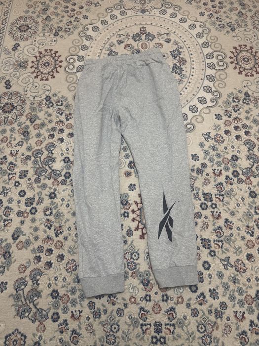 Трико серый reebok