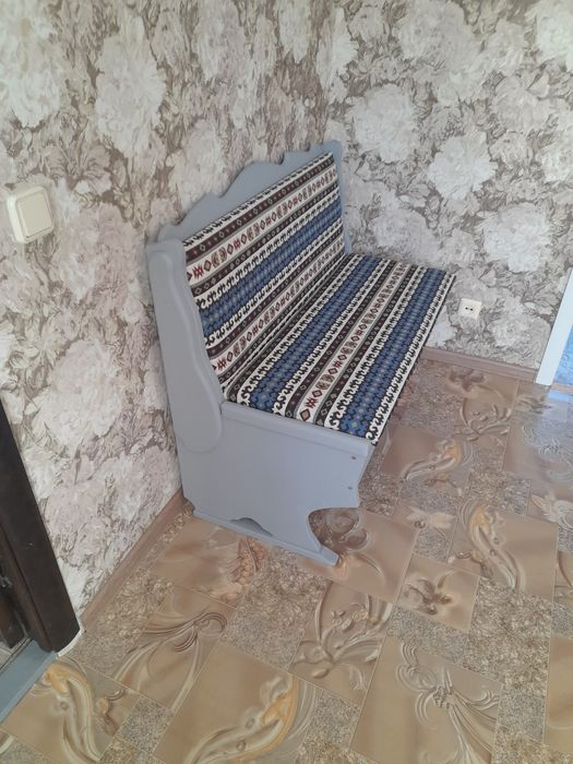 Кухонный диванчик