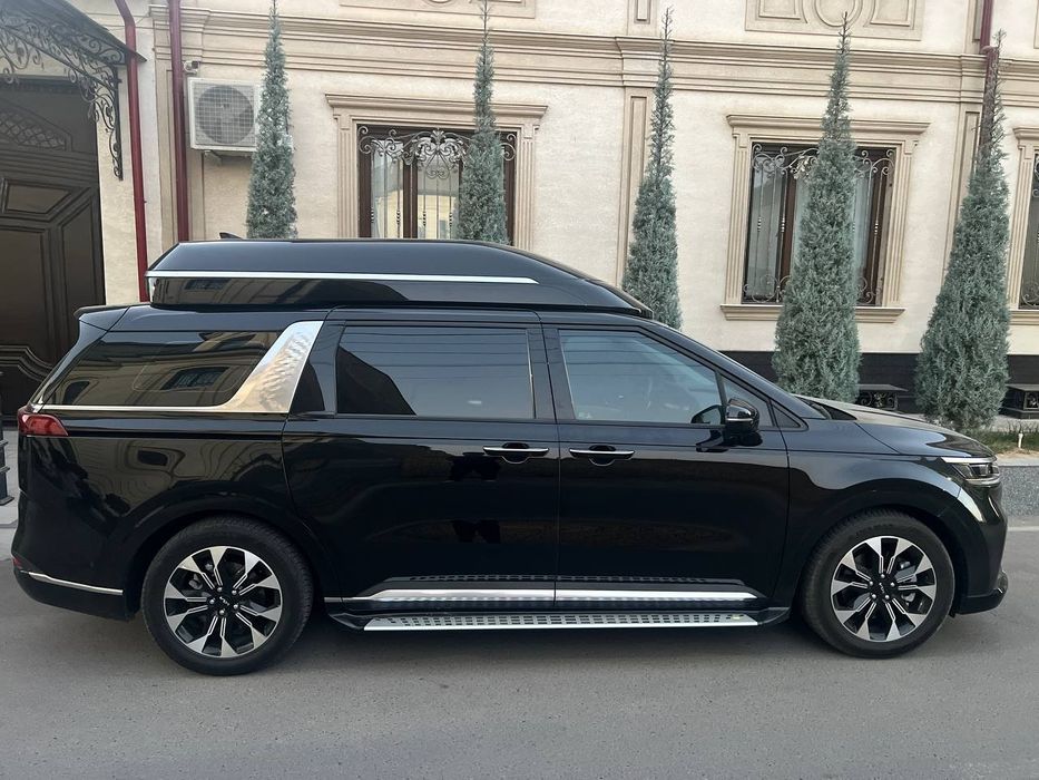 Kia karnival hi lioomusine srochni 40.500