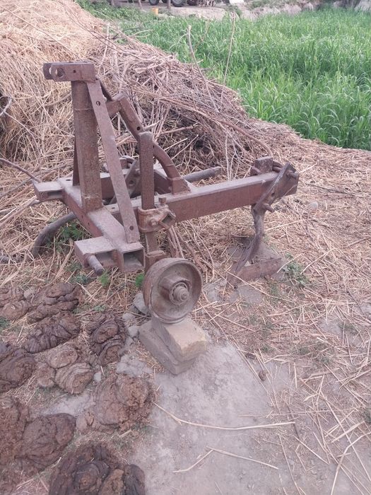 Minitraktor holati yaxshi