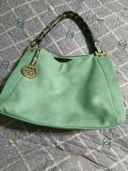 Дамские сумочки , состояние отличное