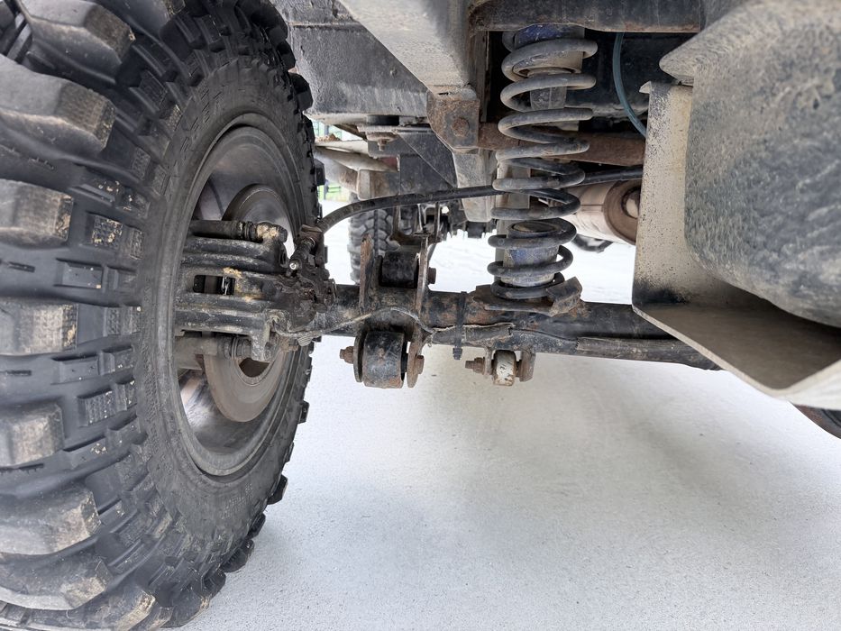 Suzuki Samurai pregatit off road