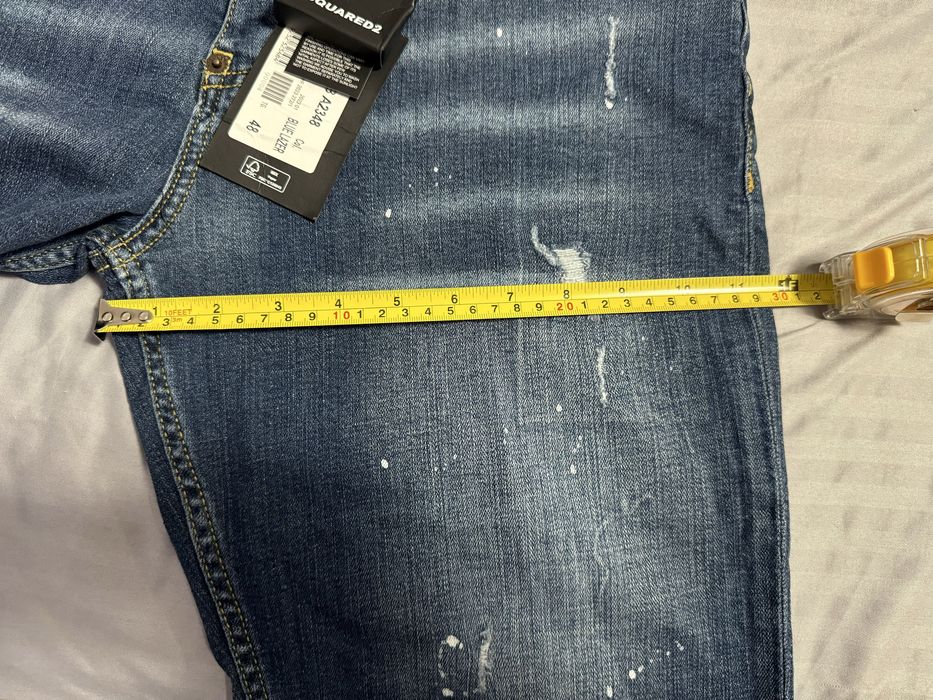 Blugi scurți DSQUARED2 - Mărimea 48 - Calitate Premium