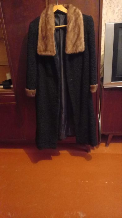 Шуба женская.