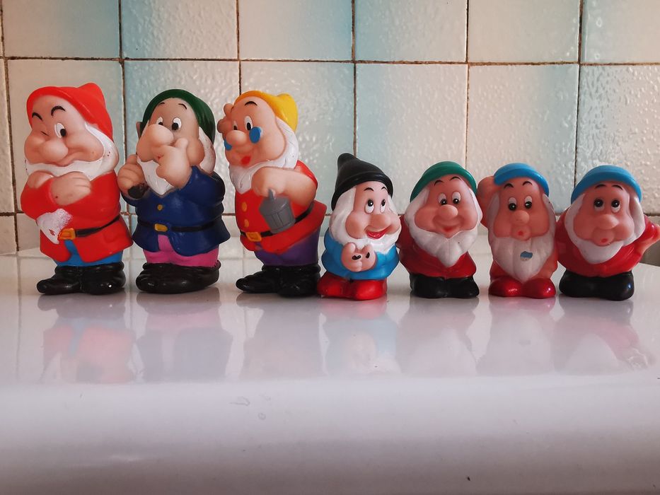 Cei 7 pitici / Jucari de cauciuc cei sapte pitici