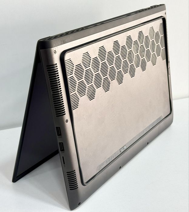 Gaming Alienware M16 R2 Ultra 9 185H RTX4060 240Hz 2.5K WQXGA Laptop