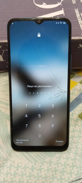 vivo Y03 4/64 — 13500 ₸, торг минимальный