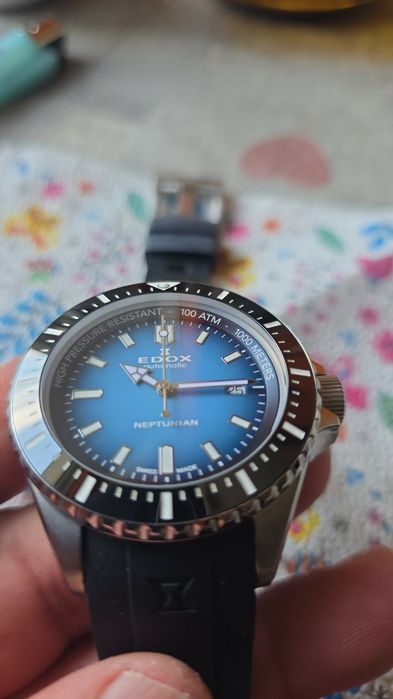 Edox Skydiver neptunian.