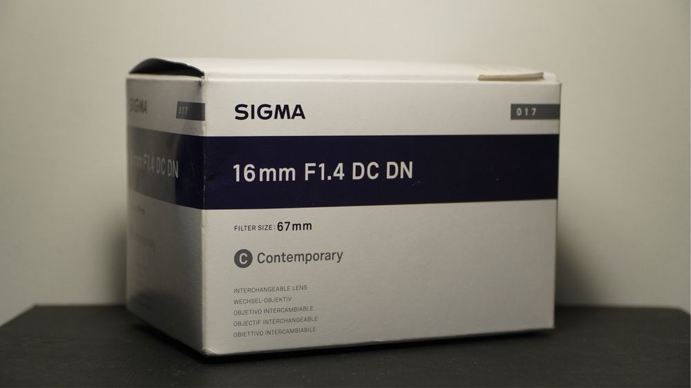 Sigma 16 mm f1.4 DC DN la cutie , montura sony e