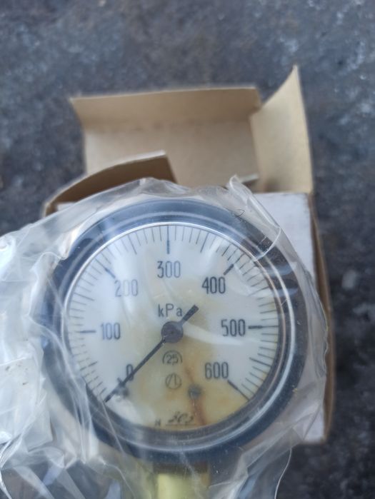 Манометры разные