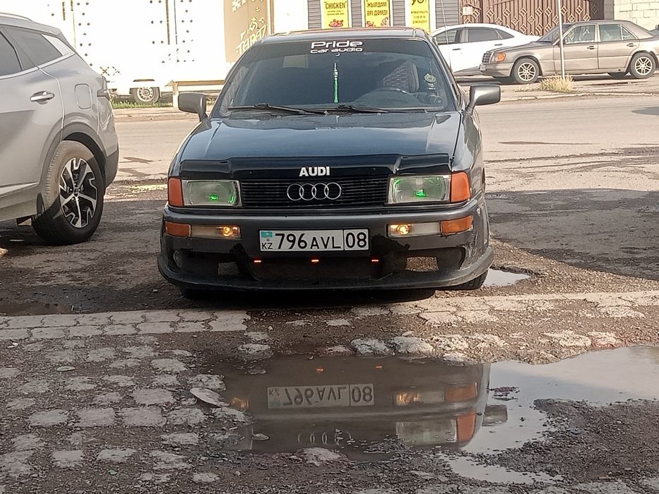 Продам Ауди 80 В 3