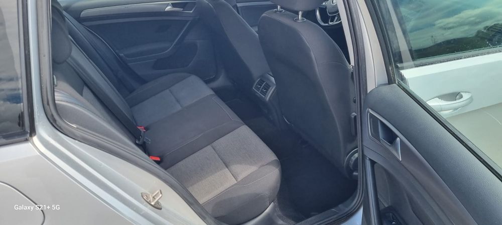 De vinzare vw golf 7