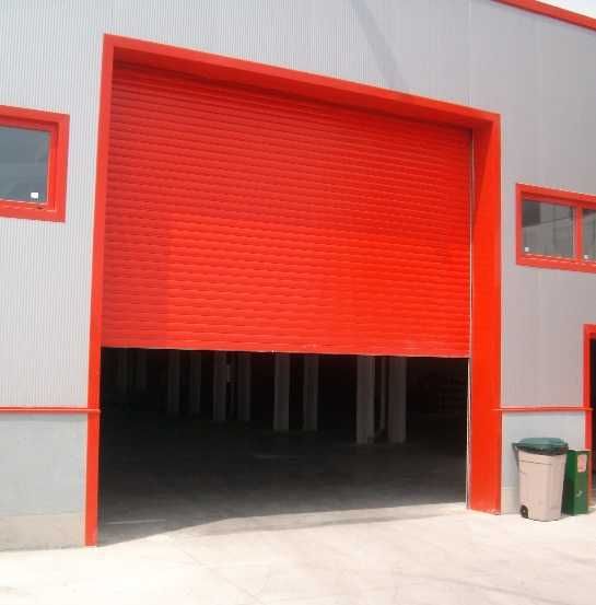 Гаражни и индустриални ролетни  врати
с дистанционно управление