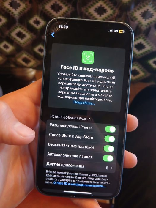 Айфон 13 в хорошем состоянии