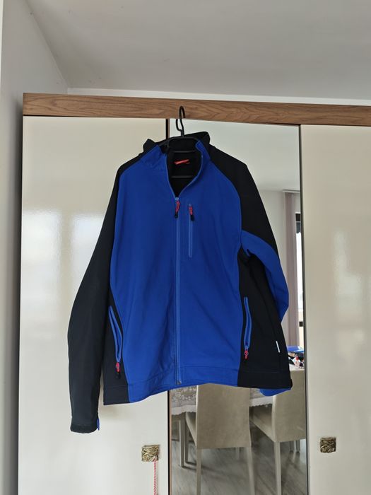 Софтшел Енгелберт Щраус