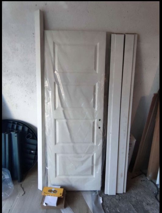 Интериорна врати