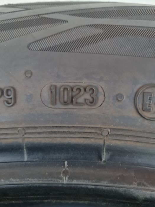 Летни гуми 2 броя CONTINENTAL EcoContact5Q 235 50 R19 дот 1023