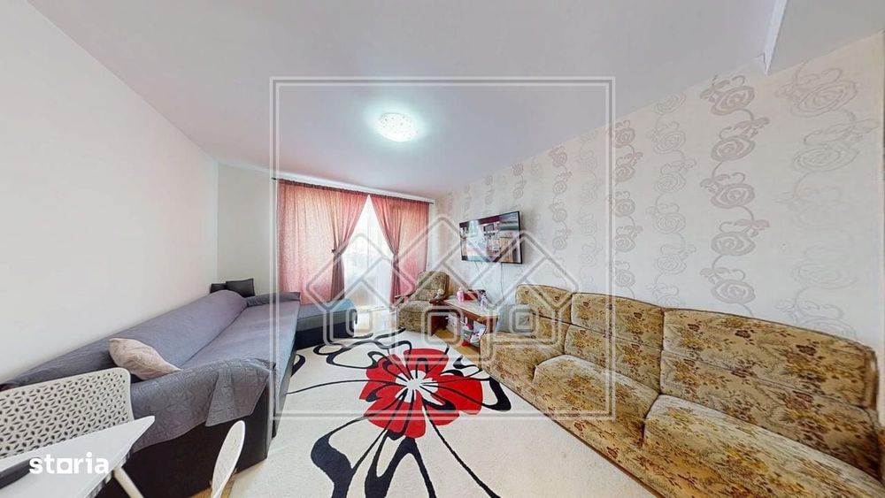 Apartament mobilat, 2 camere, 2 balcoane, loc de parcare -T. Ricci — fotografia 2